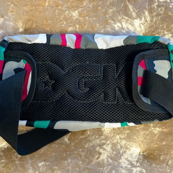 DGK Multi-color camo belt bag. Roomy and lightweight. Adjustable length. - Picture 5 of 8